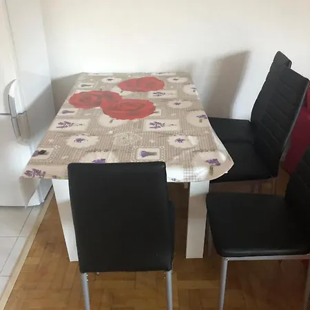 Ferienwohnung Nahe Koeln * לייכלינגן